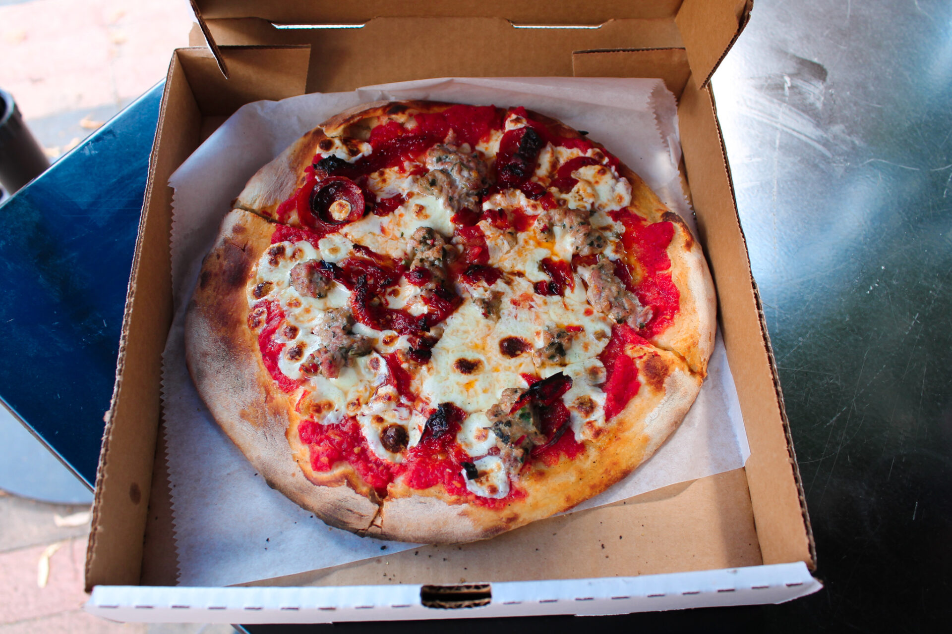 DC blogger, Rogan Smith's pizza from Pizzeria Paradiso. It looked beautiful, but had very little flavour. 