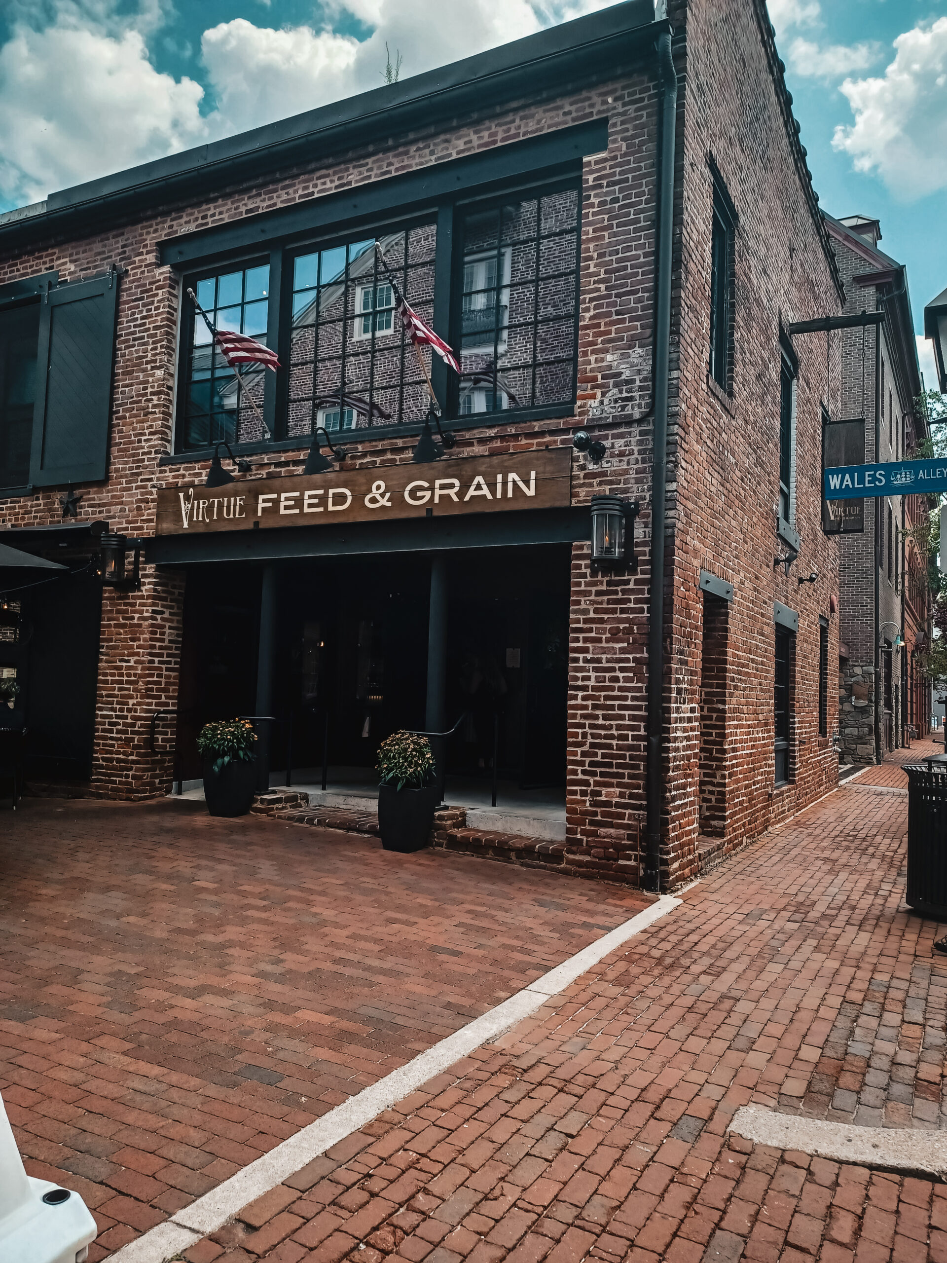 Photo of Virtue Feed and Grain restaurant in Alexandria Virginia