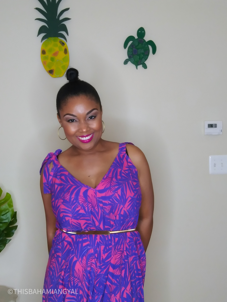 Black beauty blogger wears colourful romper